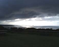 �e���X���猩�����i