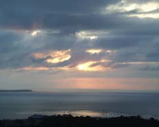 �e���X���猩���[�Ă�