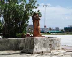 ���ԏ�֍s���ʘH�t��